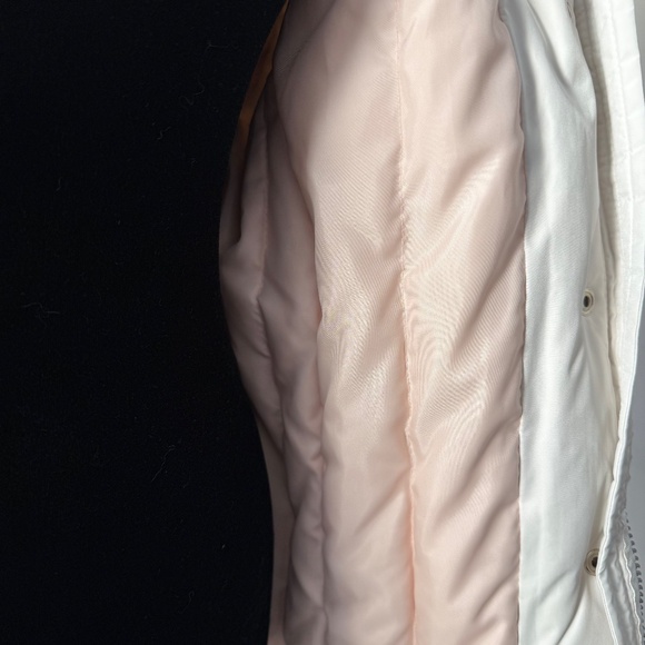 GAP White Puffer Coat w/ Faux Fur Hood - Women’s XL - Picture 9 of 12